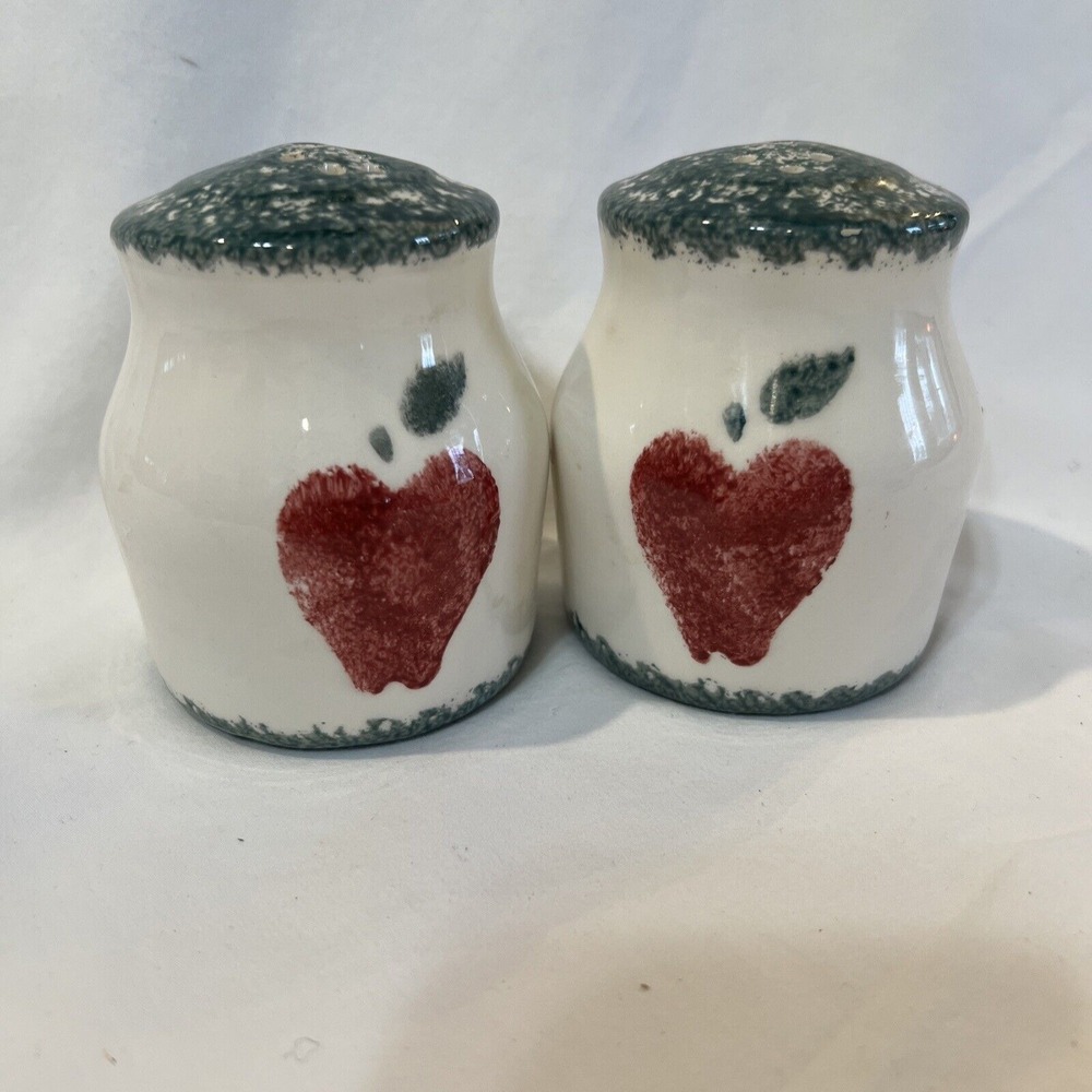 Vintage hand painted apples stoneware salt and pepper shakers